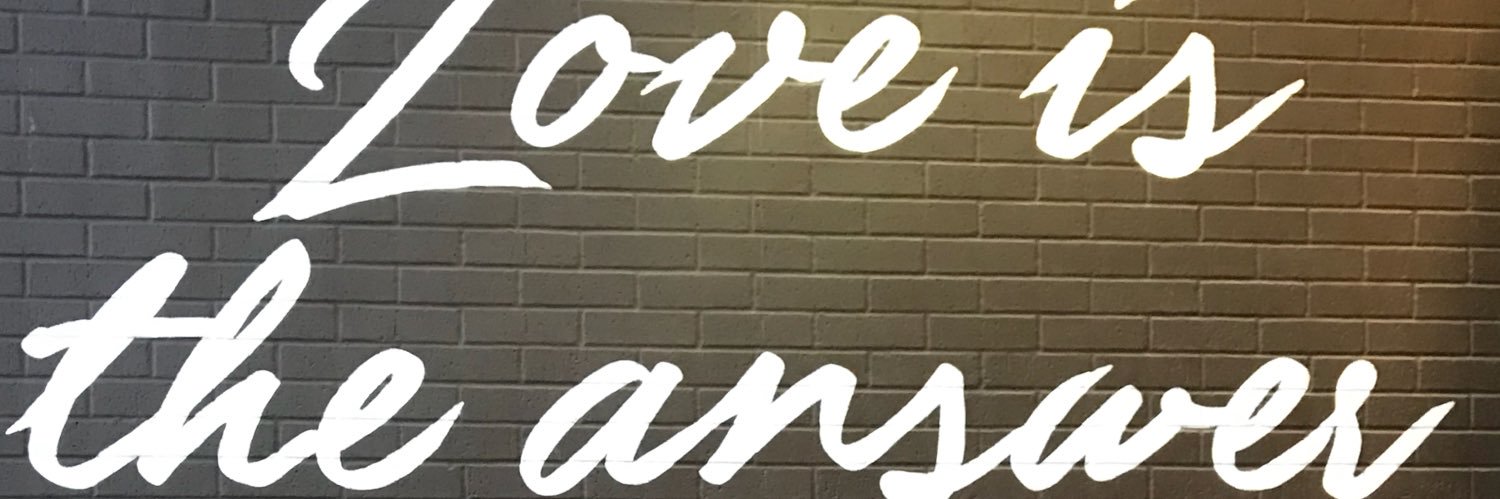 aTechnolochic's profile banner image