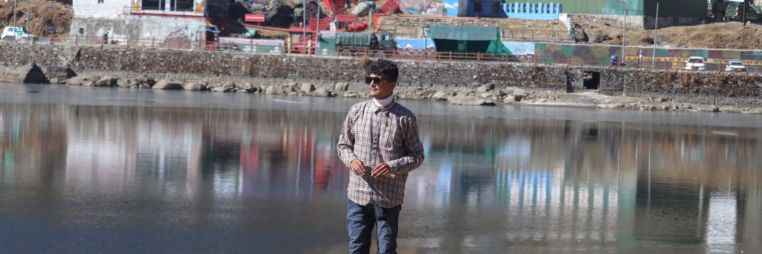 beenyak07's profile banner image