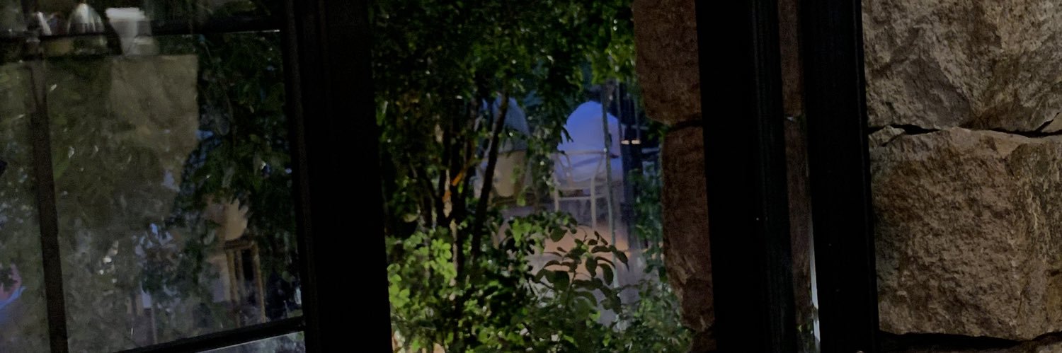 gr_9i9's profile banner image