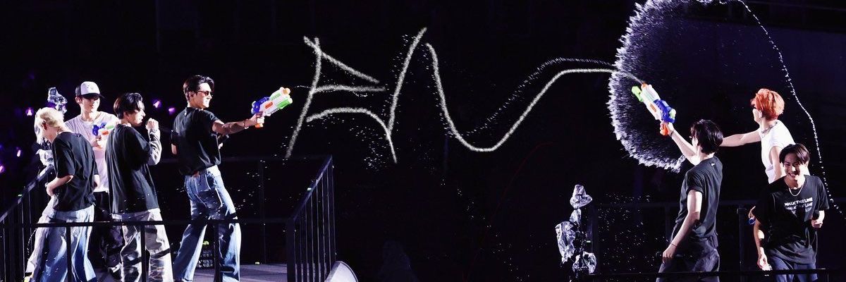 lowvfei's profile banner image