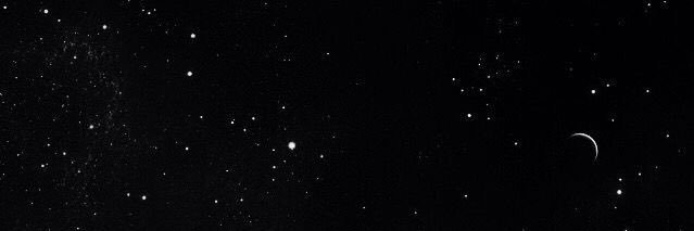 S banner