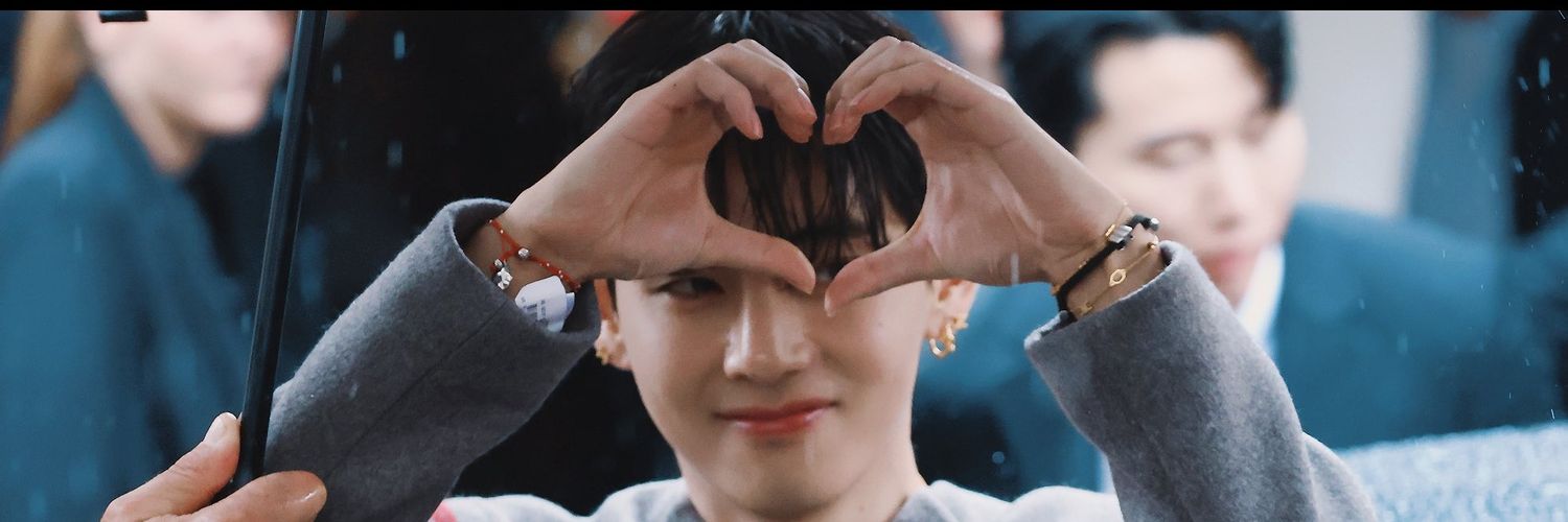 𝙡𝙚•ꫂ❁'s banner