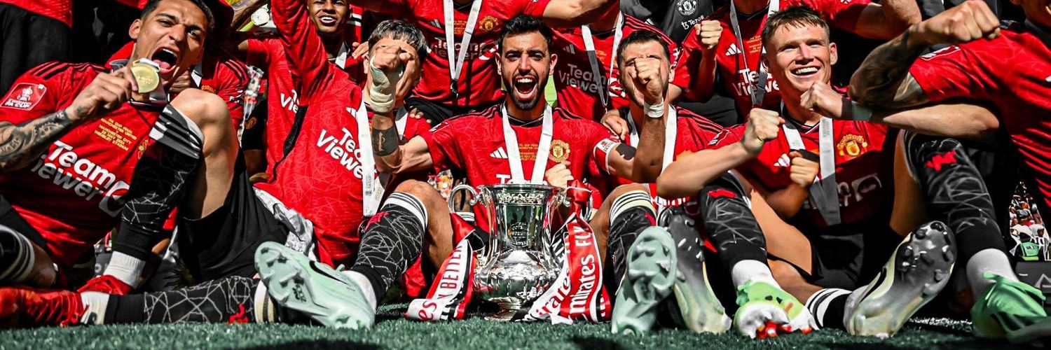 The yellow girl💛 banner