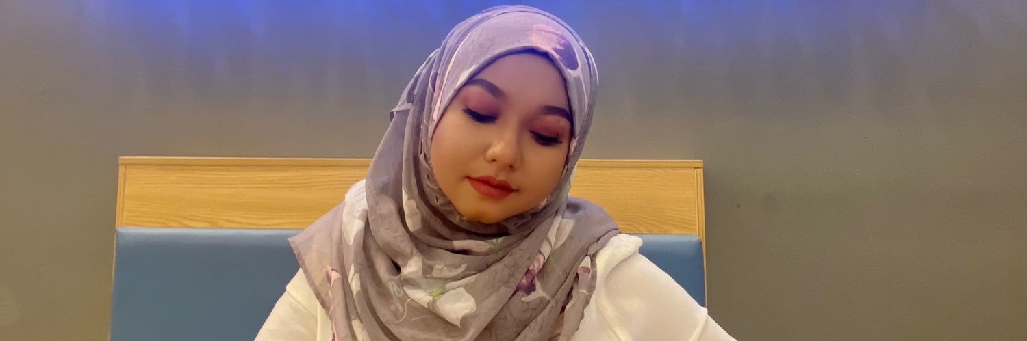 zazrina's profile banner image