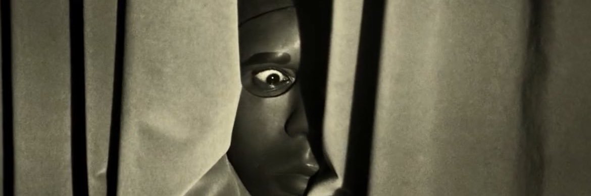 Hova, Beyzus, watch the thrones banner