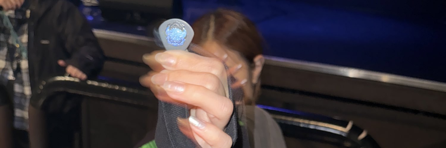 🩶サキｨ🖤 banner