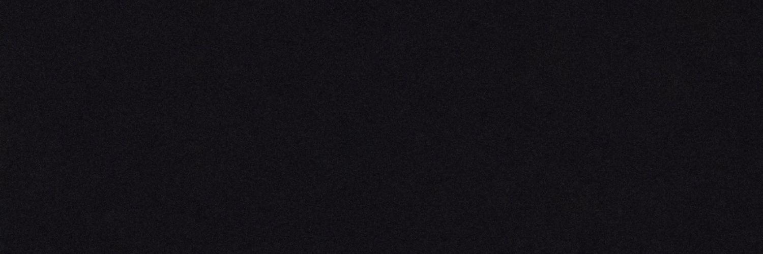 B banner