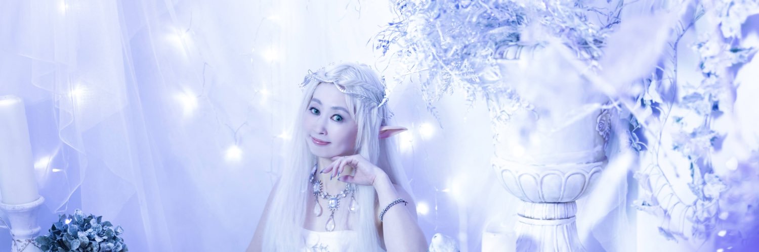 megrumi's profile banner image