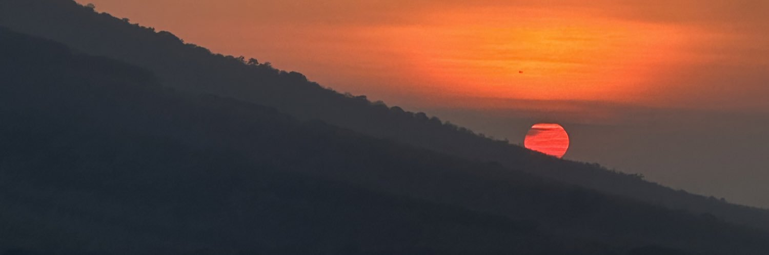 anggrainiwdh's profile banner image