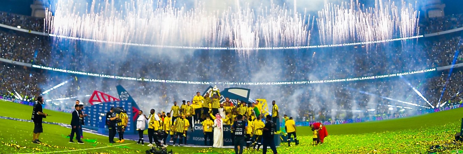 1000_cr7's profile banner image