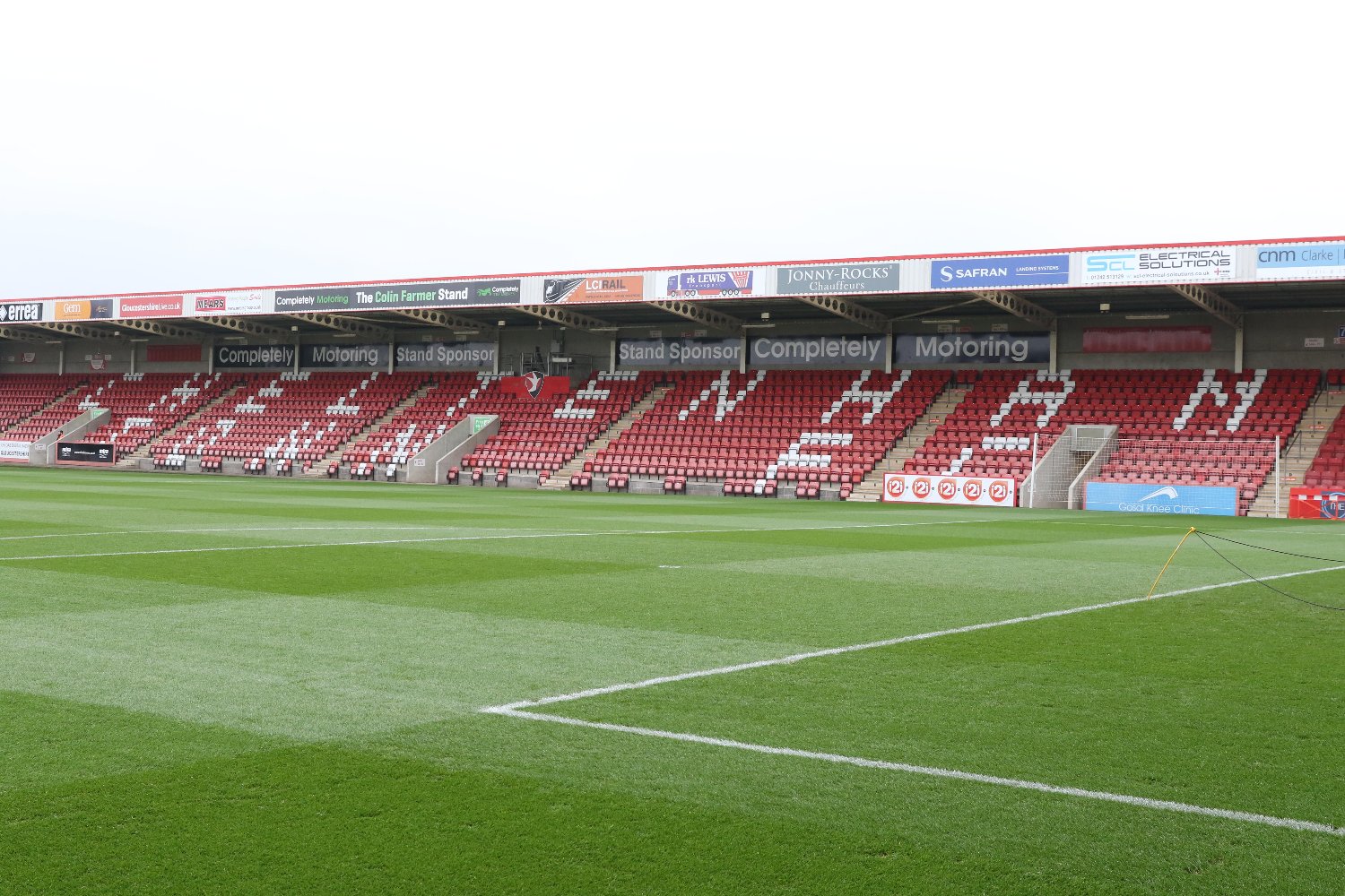 Luke Saunders banner