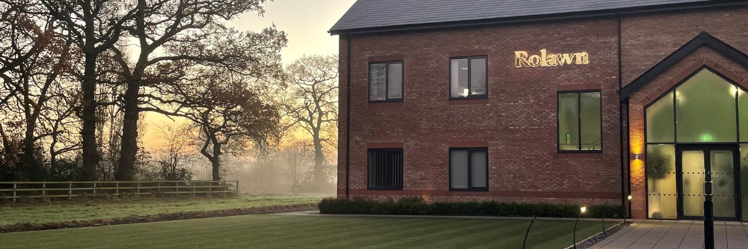 Rolawn banner