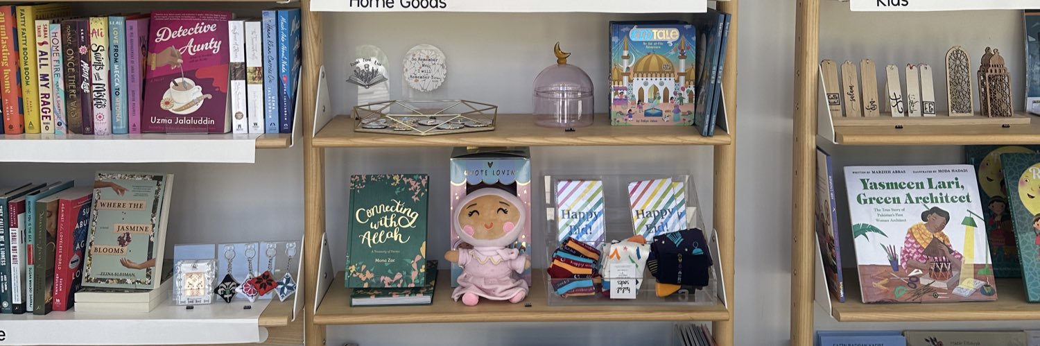 lovelylabooks's profile banner image