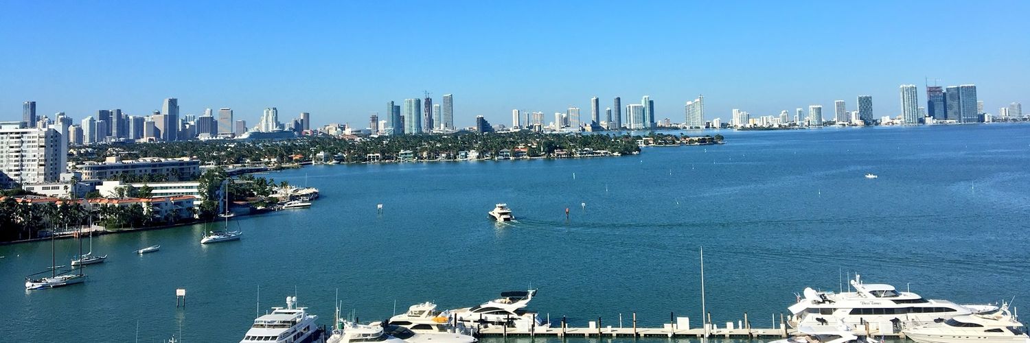 2Rich305's profile banner image