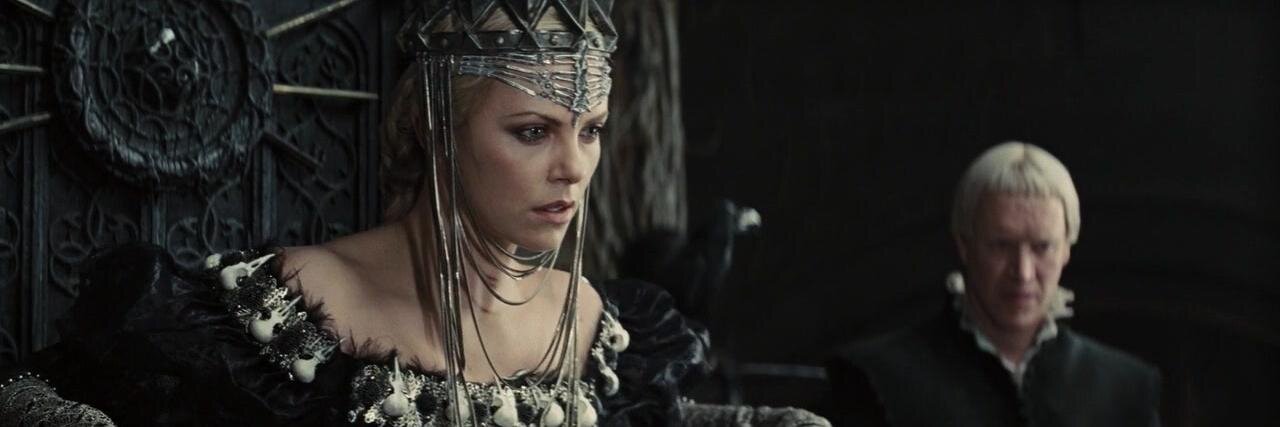 _QueenRavenna's profile banner image