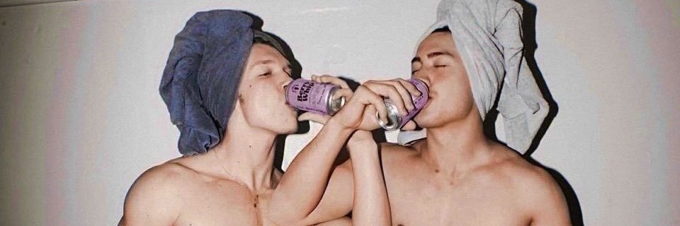 🍂 victoria banner