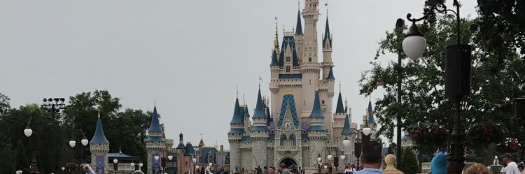 isabelramos__'s profile banner image