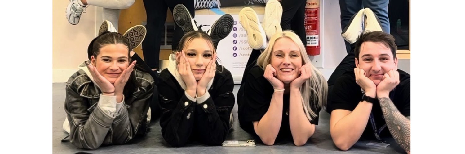 Robyn Caldwell banner