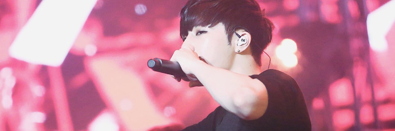 SG_IN's profile banner image