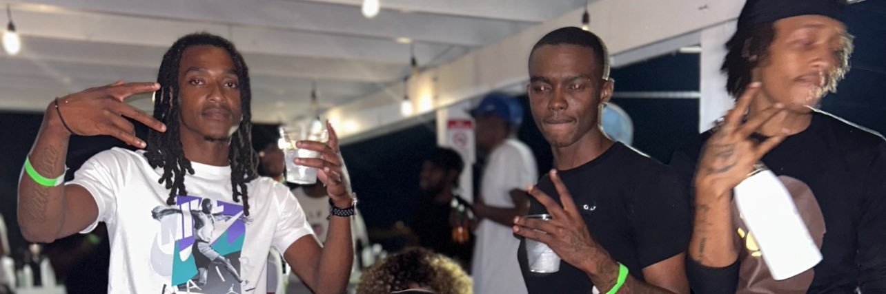 Jonqueseee's profile banner image