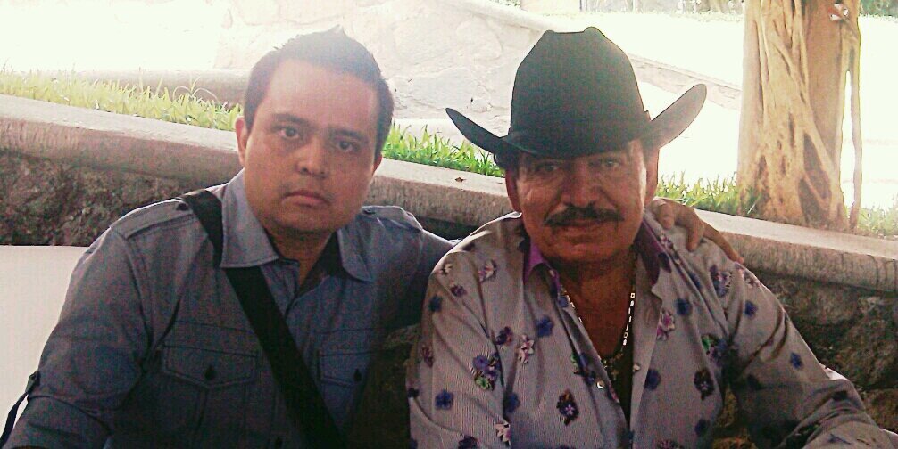 zsgutierrez's profile banner image