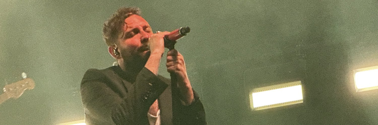 StayWithRobbie's profile banner image
