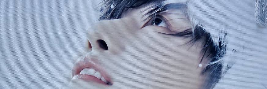 Yun. banner