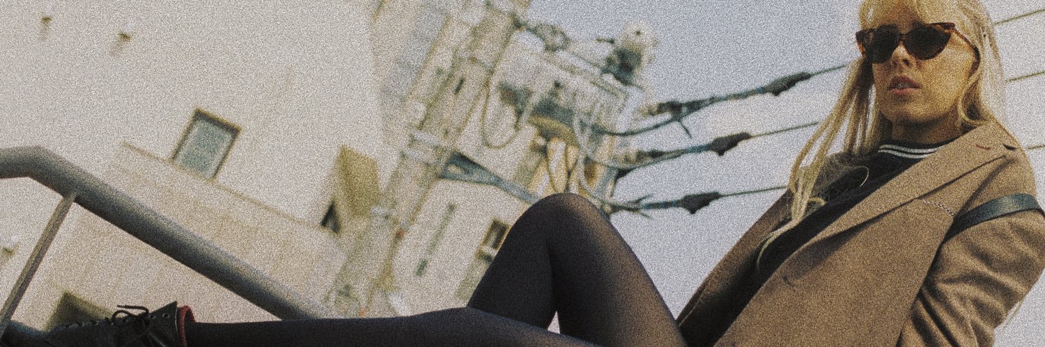 Rhea_Robertson's profile banner image