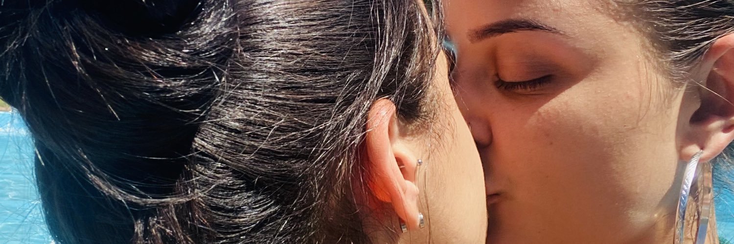 pollysdomingos's profile banner image