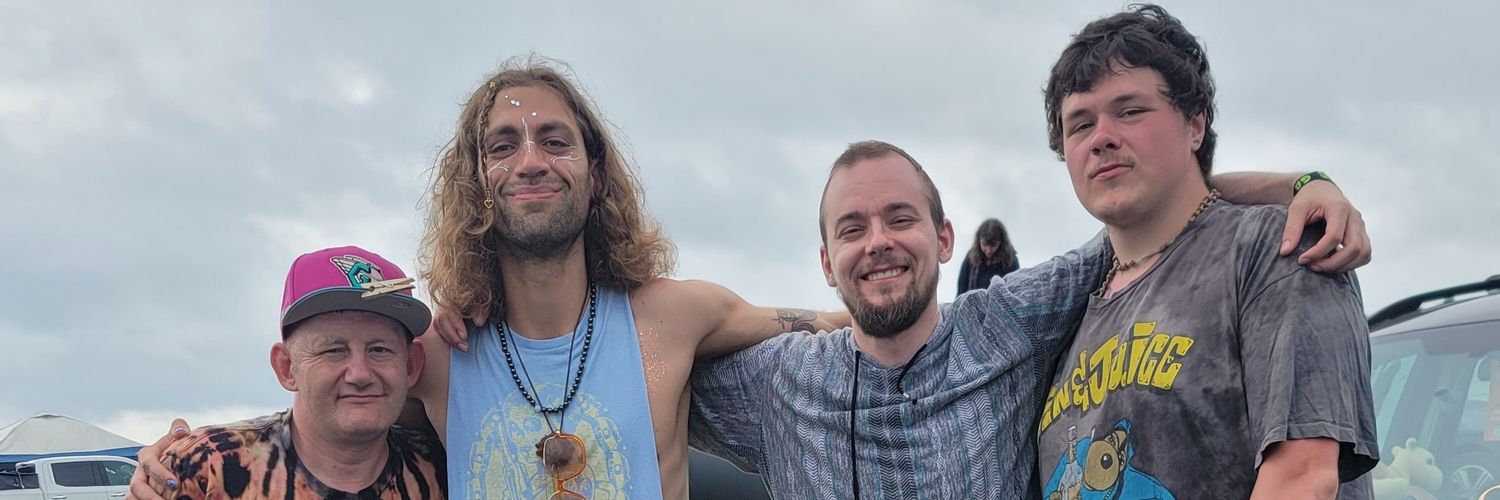 Holdmypocket419 banner