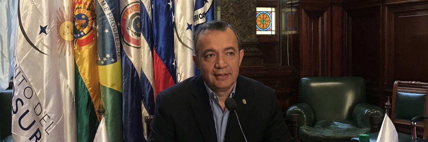 Alejandro Karlen banner