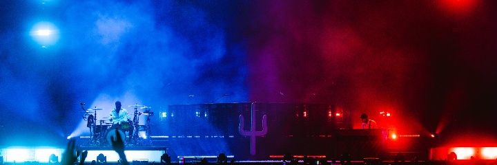 A•X•E•L banner