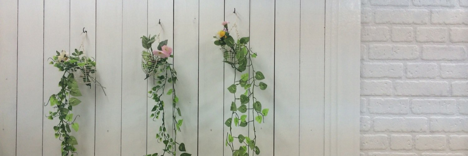 precious_staff's profile banner image