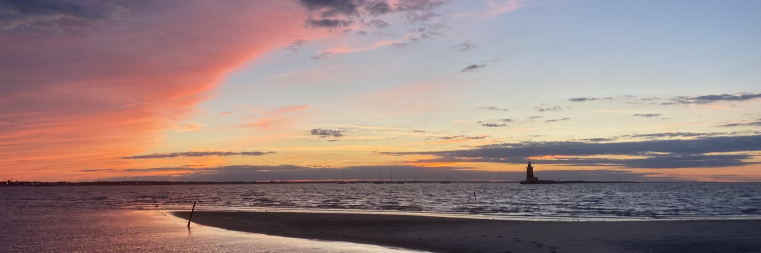 MsCaruci's profile banner image