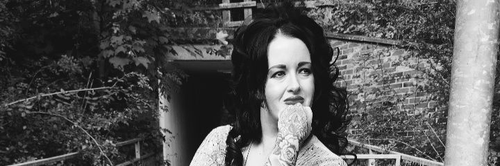 Amy Rowbottom 🎙️'s banner