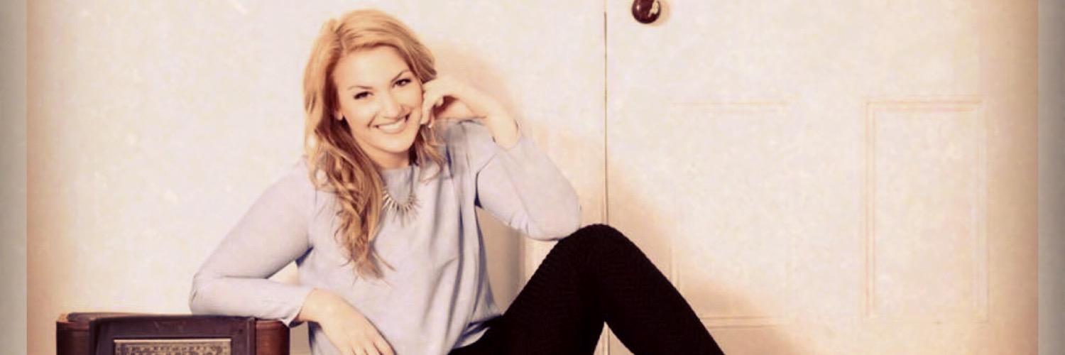 A_MarieOfficial's profile banner image