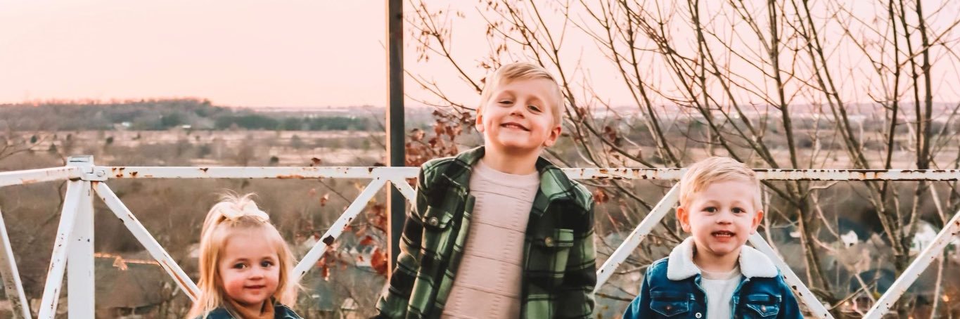 becca_smithh's profile banner image