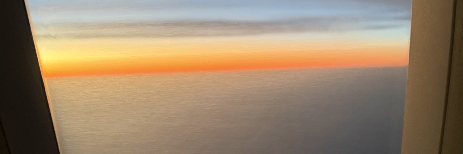 baituxx's profile banner image