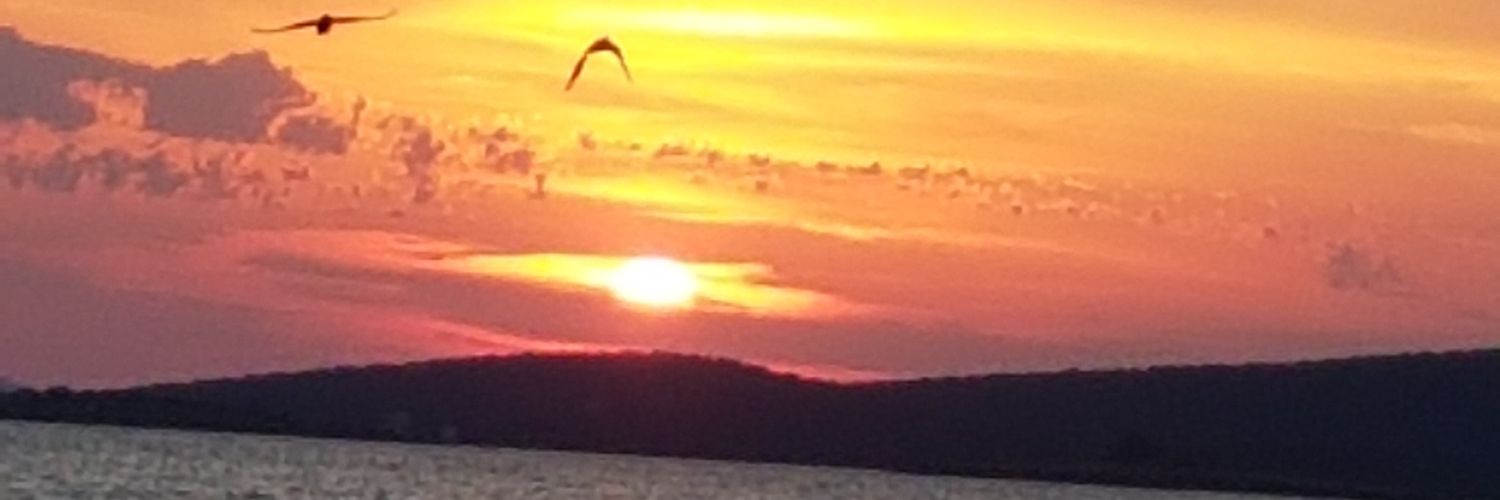 Atuylubey's profile banner image