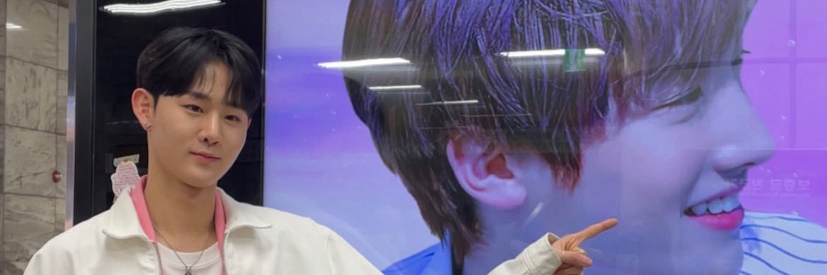՞･·･՞ banner