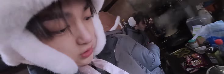 Ryusoongee1704's profile banner image