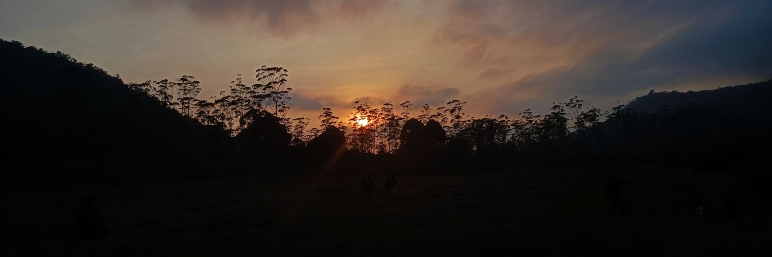 esaGoodBoy's profile banner image