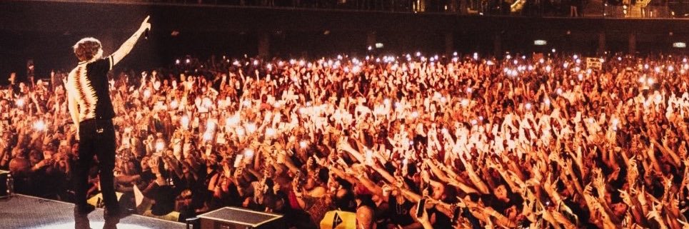 neilshug's profile banner image