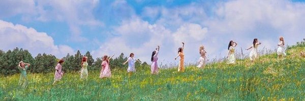 LOONA8_ Profile Banner