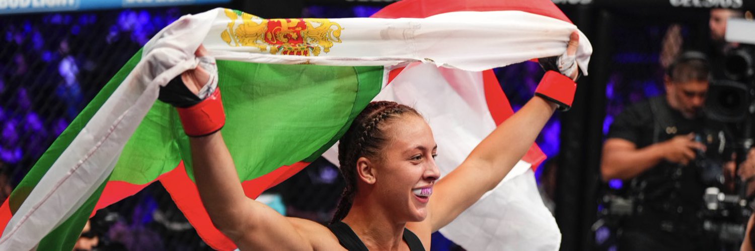 Dakota Ditcheva Profile Banner