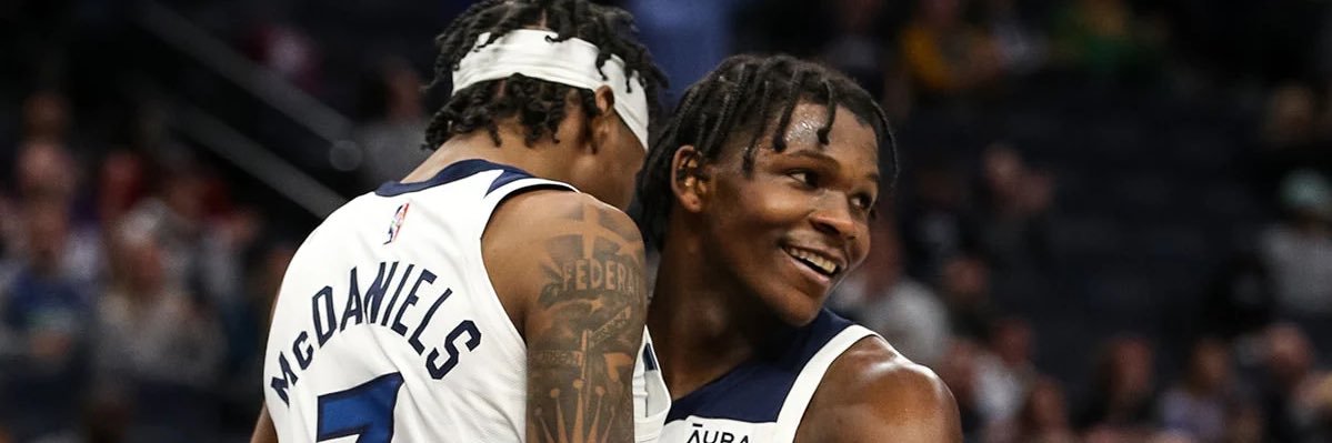 WOLVES BACK SAC banner