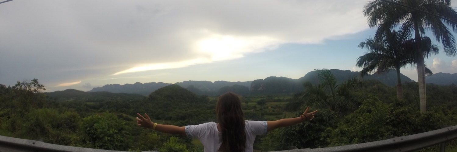 crisrivero15's profile banner image