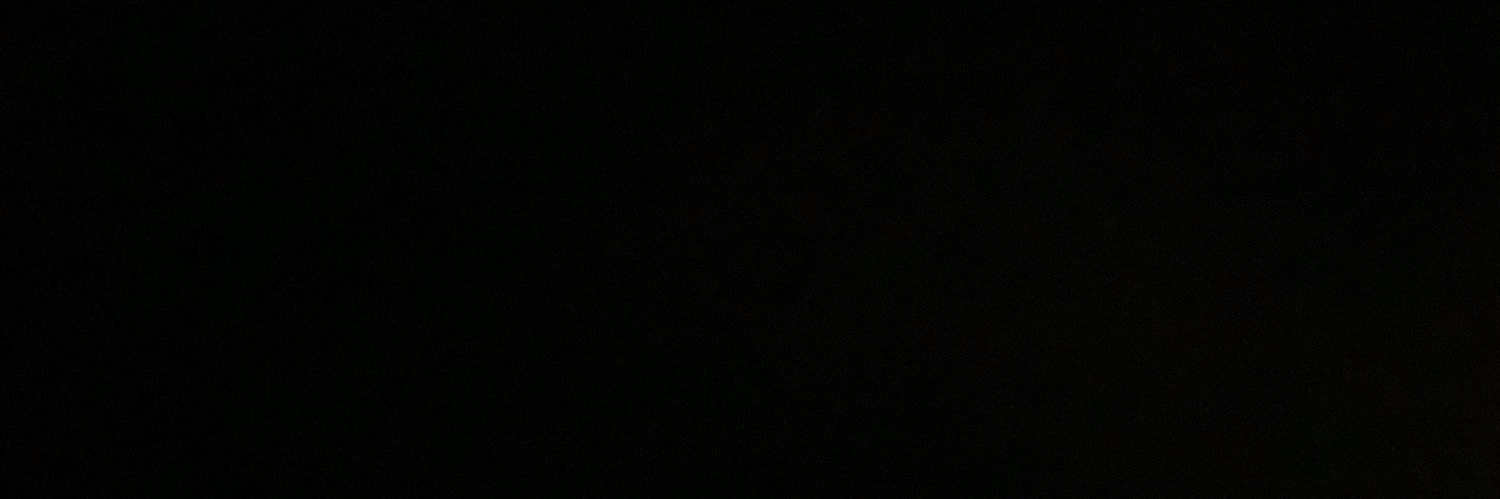 IREOLUWA SELLS BOOKS 😌📚 banner