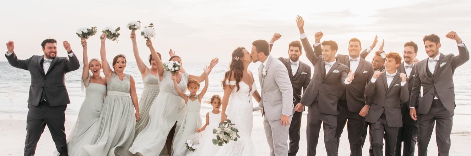 lyndsrobbs's profile banner image