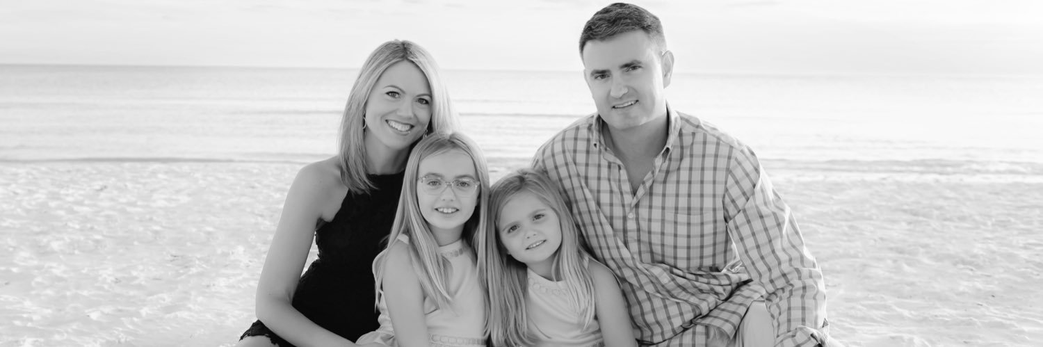 ashleyw415's profile banner image